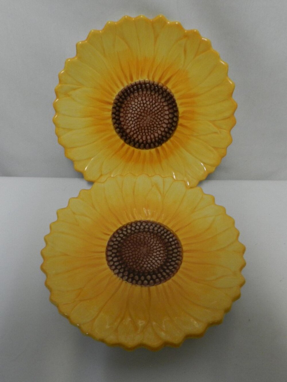 Pier 1 Sunflower Fields Hand Painted set 2 plates Seymour Man salad appetizer